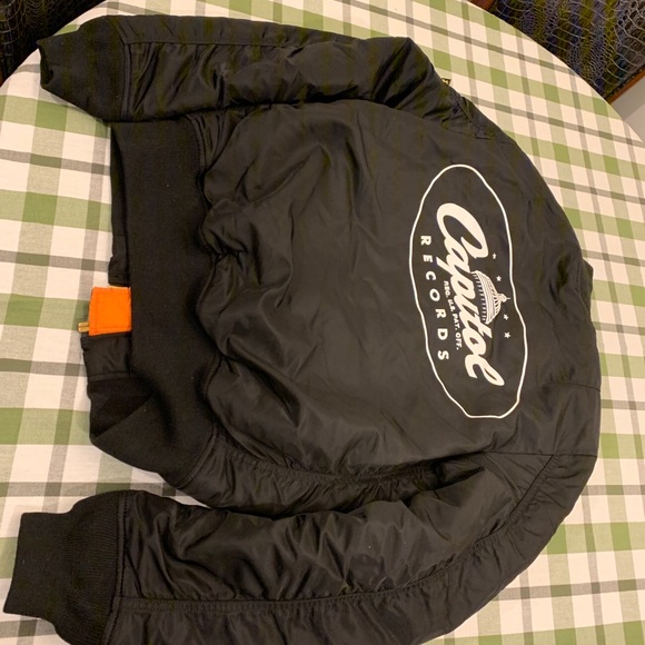 Alpha Industries X UMG MA-1 Bomber Jacket *RARE* - Picture 2 of 8